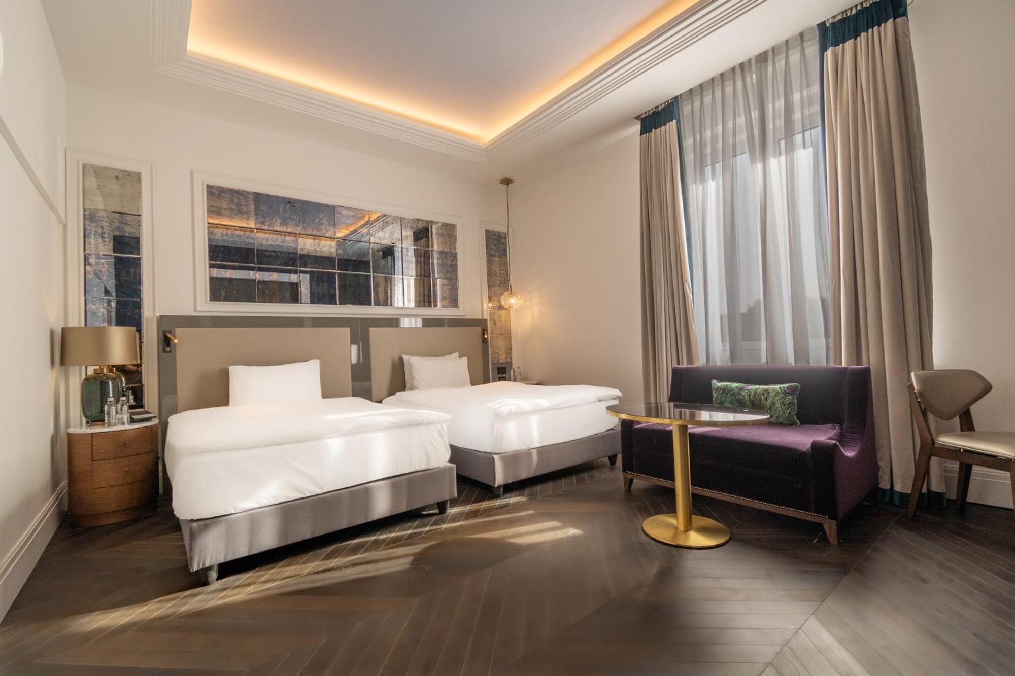 Hotel Balkan Palace 5*