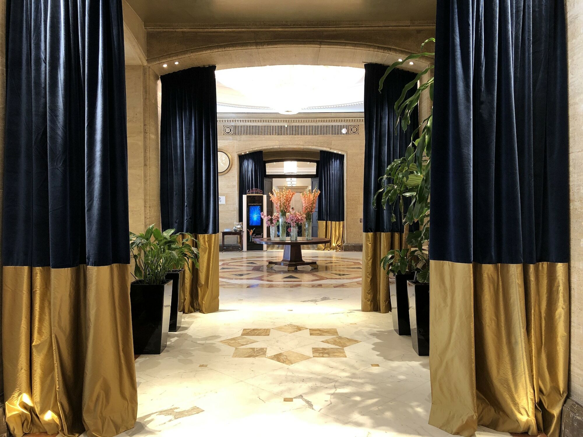 Balkan Palace 5* סופיה